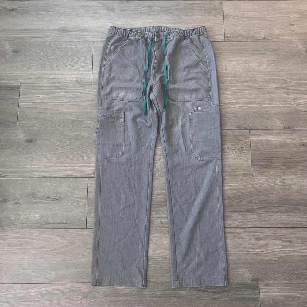 Figs Technical Collection Mens Scrub Pants Gray Cargo Straight Leg Size M